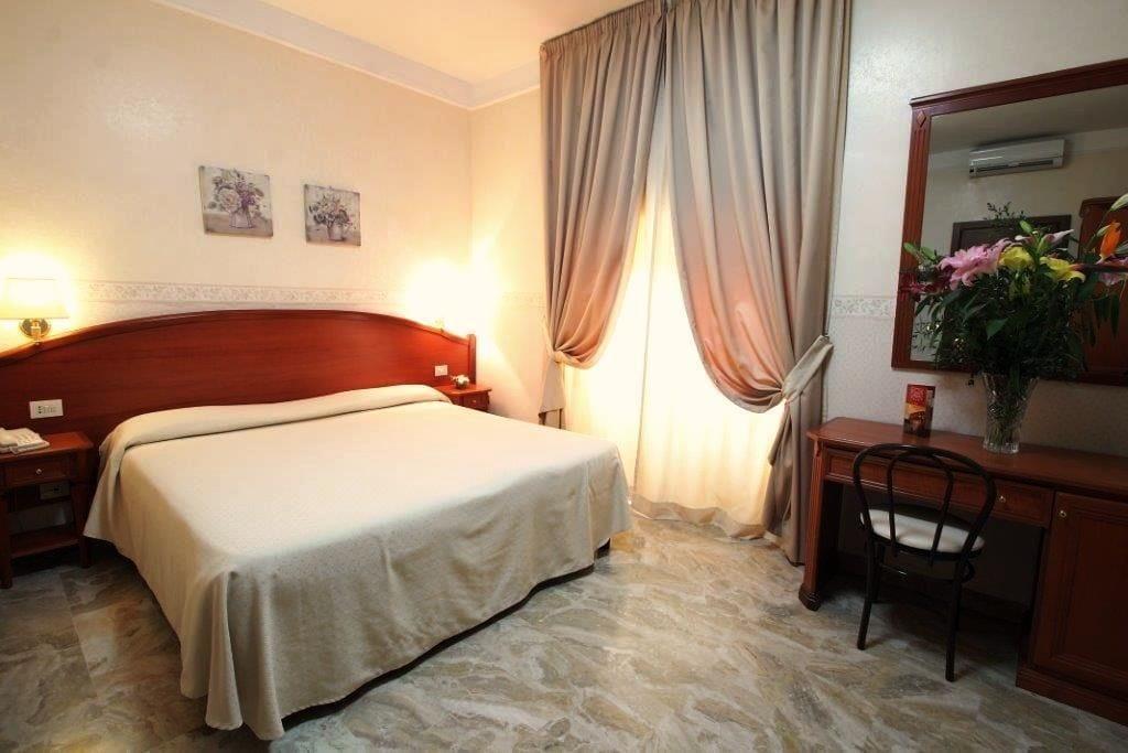 Hotel Orazia Ρώμη Εξωτερικό φωτογραφία