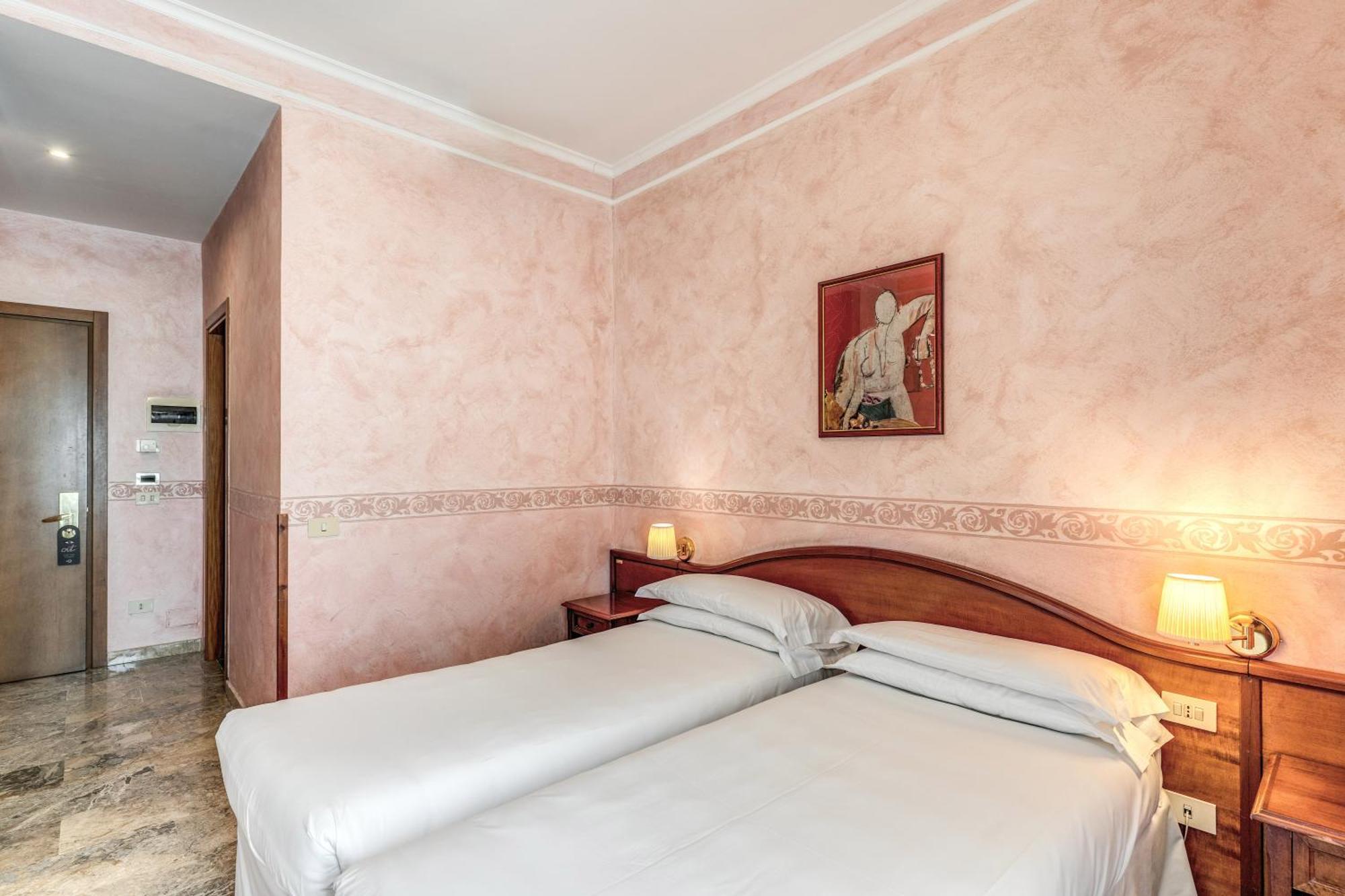 Hotel Orazia Ρώμη Εξωτερικό φωτογραφία